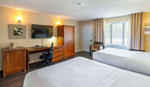 Standard Room, 2 Queen Beds, Non Smoking