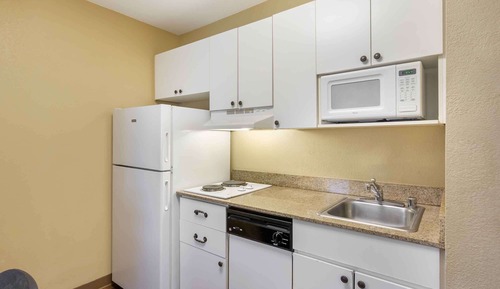 Deluxe Studio, Multiple Beds, Non Smoking