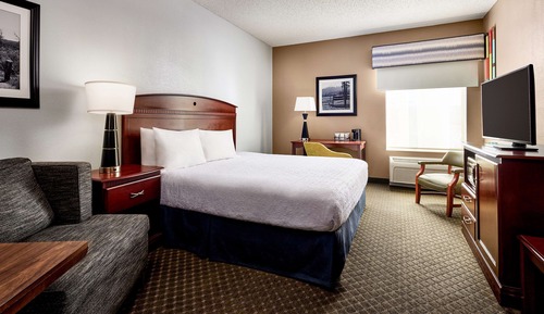 One king bed non smoking