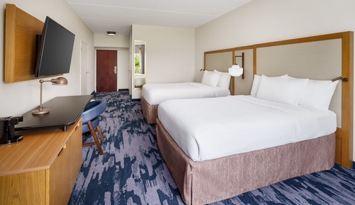 Room, 2 Double Beds (Mobility/Hearing Access, Roll-In Shwr)