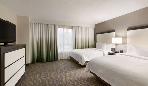Suite, 2 Queen Beds, Accessible, Non Smoking