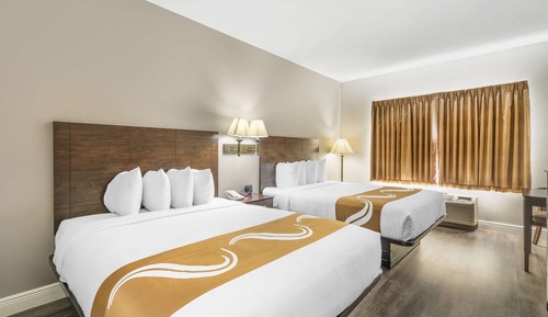 Standard Room, 2 Queen Beds, Non Smoking