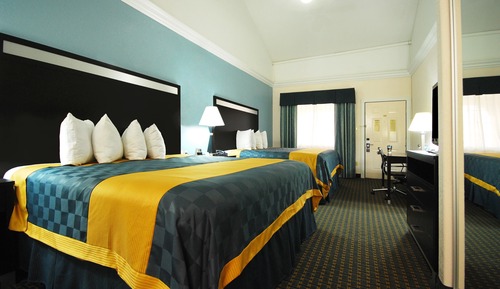 Room, Non Smoking (2 King Beds)