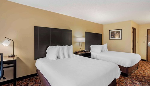 Standard Room, 2 Queen Beds, Non Smoking, Balcony