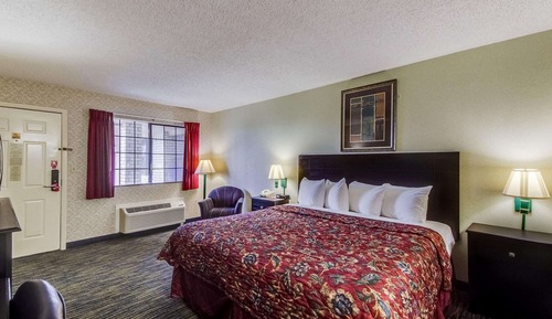 Standard Room, 1 King Bed, Non Smoking