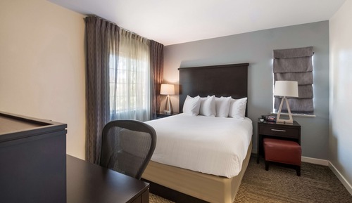 Suite, 1 Queen Bed, Accessible (One Bedroom Mobility Roll In Shower)