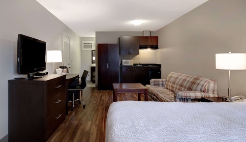 Room, 1 Queen Bed, Non Smoking (Efficiency)