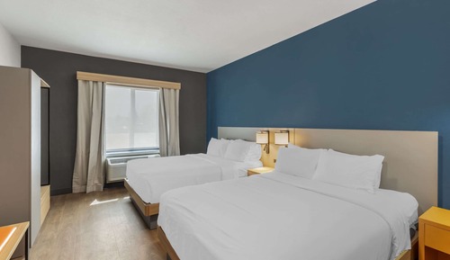 Suite, 2 Queen Beds and Sofa Bed, Non-Smoking