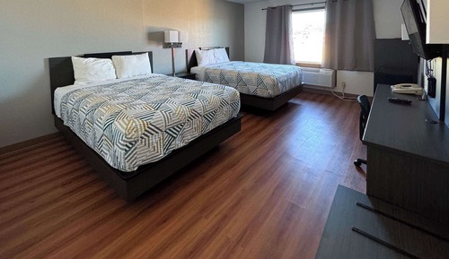 Standard Room, 2 Queen Beds, Non Smoking