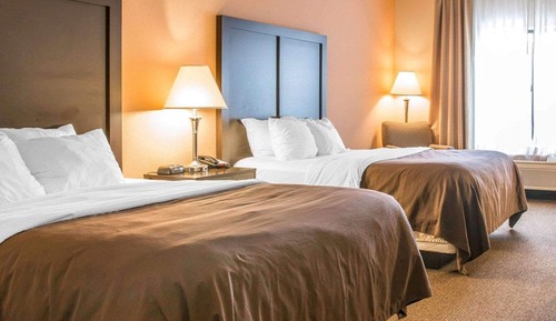 Room, 2 Queen Beds, Accessible, Non Smoking (Accessible Tub)