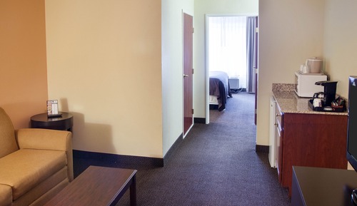 Suite, Non Smoking (1 King Bedroom)