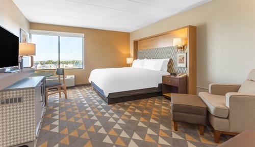 Standard Room, 1 King Bed