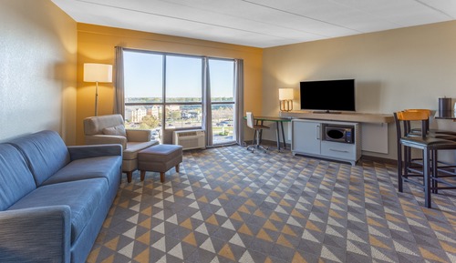 Suite, 1 King Bed (Additional Living Area)