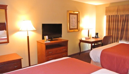 Standard Room, 2 Queen Beds, Non Smoking