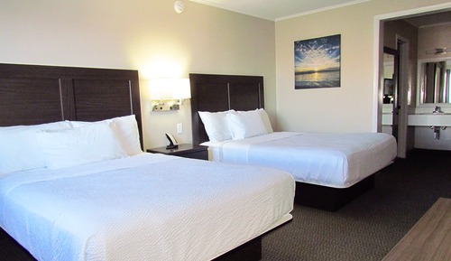 Room, 2 Queen Beds, Non Smoking, Refrigerator & Microwave