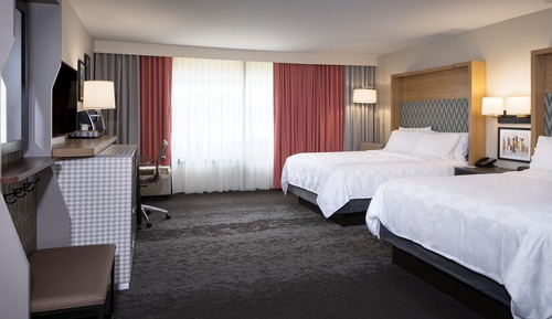 Standard Room, 2 Queen Beds, Mobility Accessible (Accessible Tub)