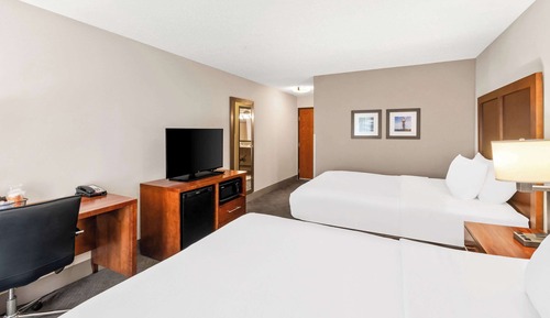 Standard Room, 2 Queen Beds, Non Smoking