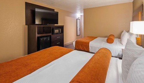 Standard Room, 2 Queen Beds, Non Smoking, Refrigerator & Microwave