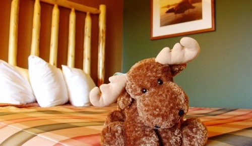 Deluxe Room, 1 King Bed with Sofa bed, Lake View