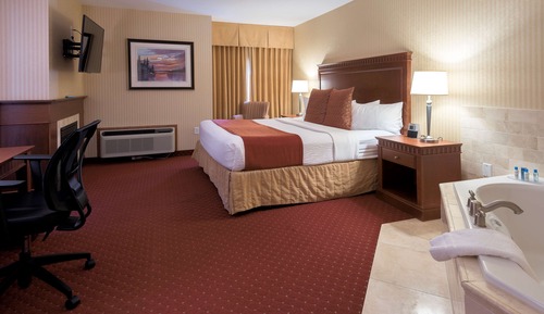 Suite, 1 King Bed, Non Smoking, Jetted Tub