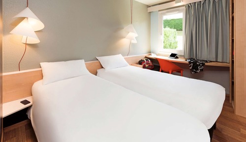 Standard Room, 2 Twin Beds