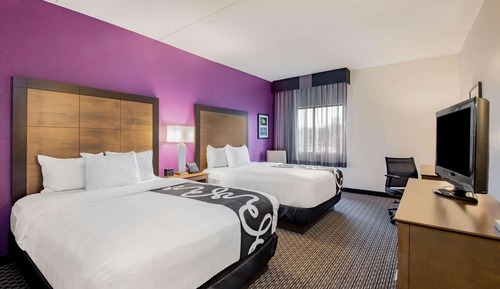 Room, 2 Queen Beds, Non Smoking