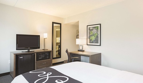 Room, 1 Queen Bed, Non Smoking