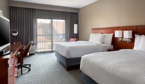 Room, 2 Queen Beds, Non Smoking