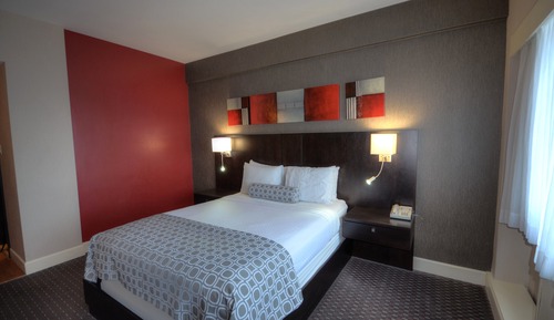 Room, 1 Queen Bed, Non Smoking (Mobility/Hearing)