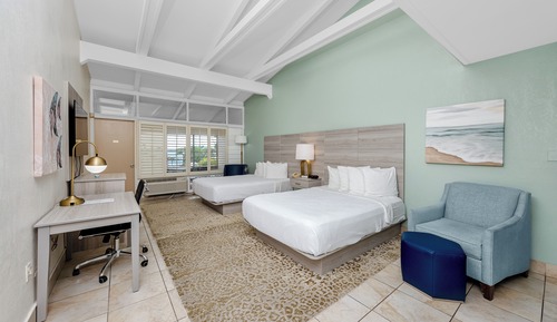 Standard Room, 2 Queen Beds, Non Smoking, Balcony (Larger Room)