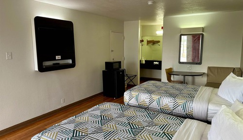 Standard Room, 2 Double Beds, Non Smoking