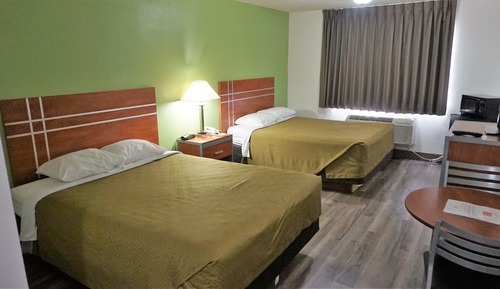 Standard Room, 2 Queen Beds, Non Smoking