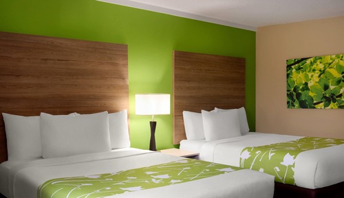 Room, 2 Queen Beds, Accessible, Non Smoking