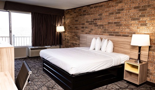Room, 1 King Bed, Non Smoking