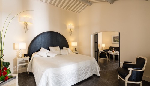 Suite, Garden View