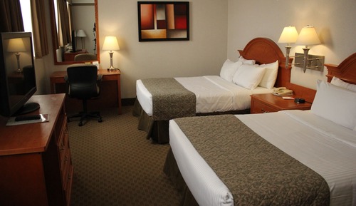 Room, 2 Queen Beds, Accessible, Non Smoking (Mobility Accessible)