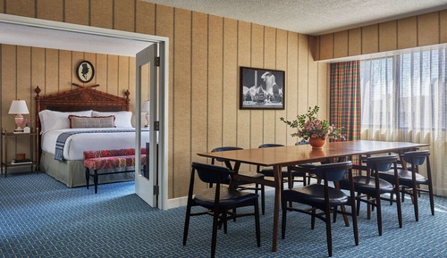 Suite, 1 King Bed