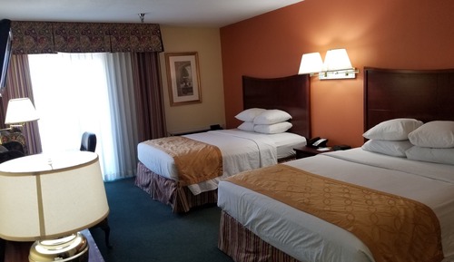 Deluxe Room, 2 Queen Beds, Non Smoking