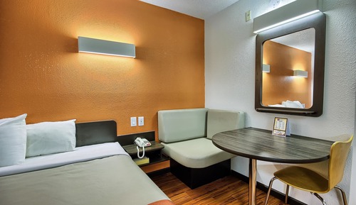 Standard Room, 2 Double Beds, Non Smoking