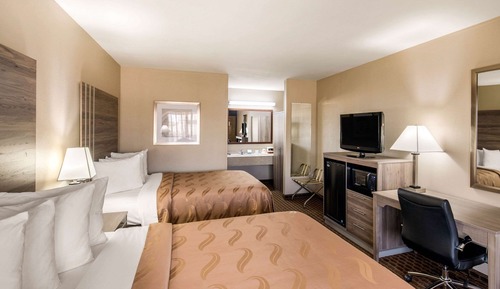 Standard Room, 2 Queen Beds, Smoking