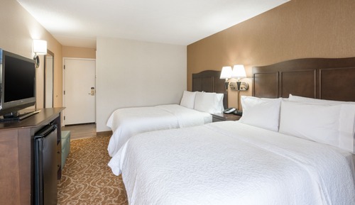 Two Queen Beds, Standard, Non-Smoking