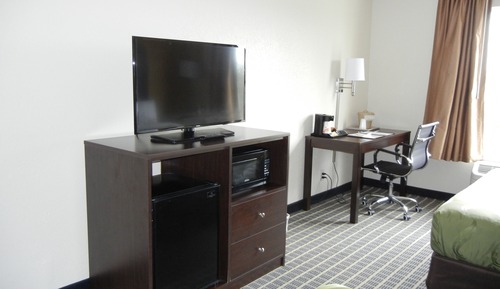 Standard Room, 2 Queen Beds, Non Smoking