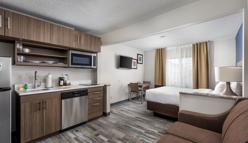Suite, 1 Queen Bed with Sofa bed, Non Smoking (Efficiency, Upgrade)