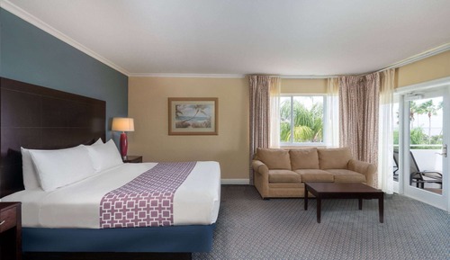 Superior Room, 1 King Bed, Non Smoking, Bay View
