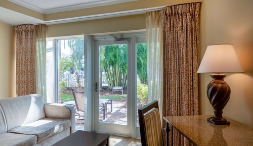 Room, 1 King Bed, Non Smoking, Poolside