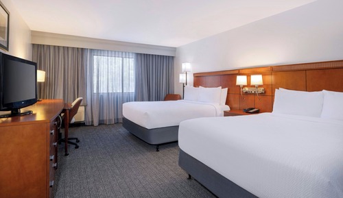 Room, 2 Queen Beds (Hearing Accessible)