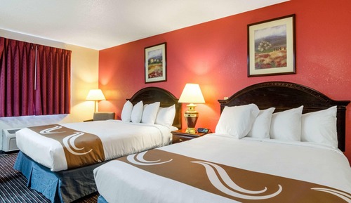 Standard Room, 2 Queen Beds, Smoking