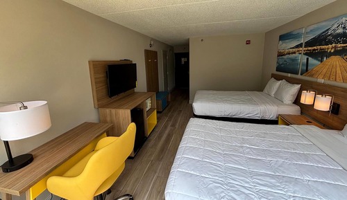 Room, 2 Double Beds, Mobility Accessible, Non Smoking (Roll-in Shower)