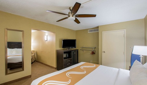 Room, 1 King Bed, Accessible, Non Smoking