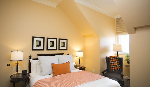Signature Suite, 1 Queen Bed, Garden View